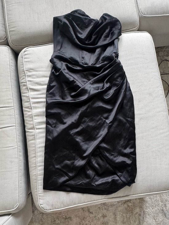 Bardot Dresses & Skirts - Bardot Black Strapless Satin Midi Dress with Side Drape
